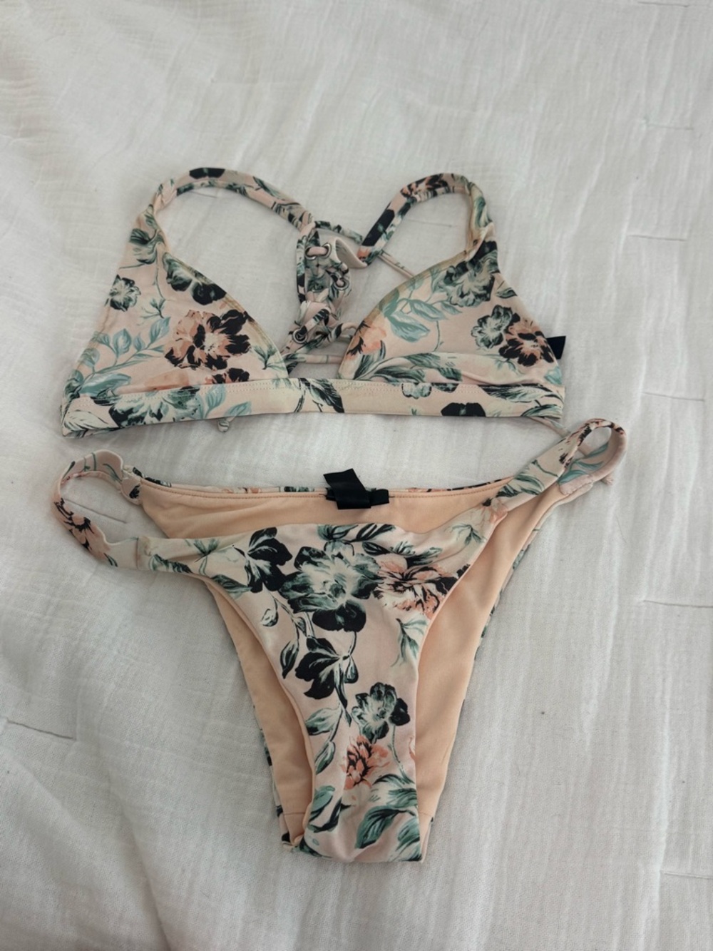 PacSun Floral Bikini Set in Peach, Black, Green